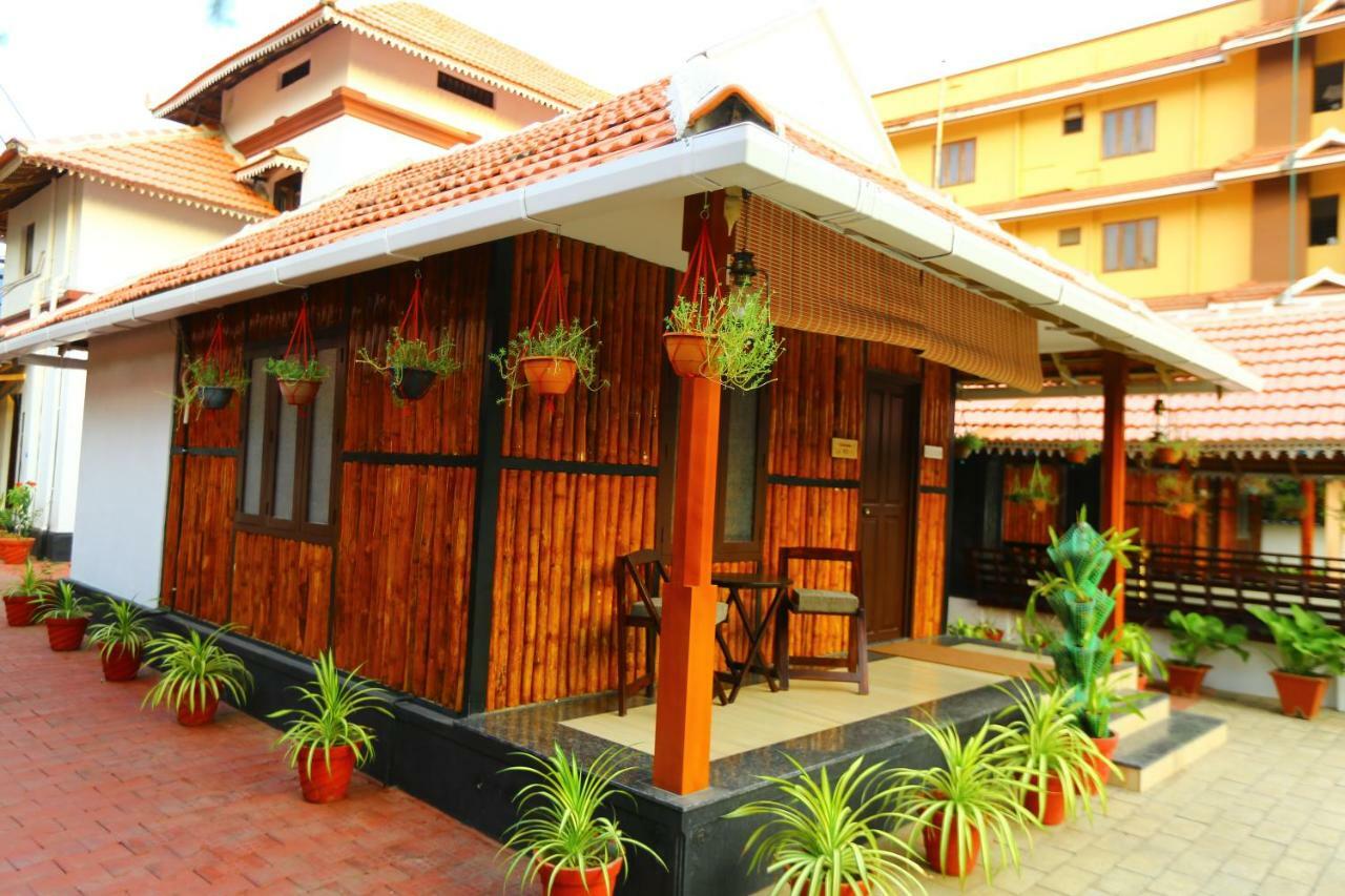 Guruvayur Heritage By Nexstay Exterior foto